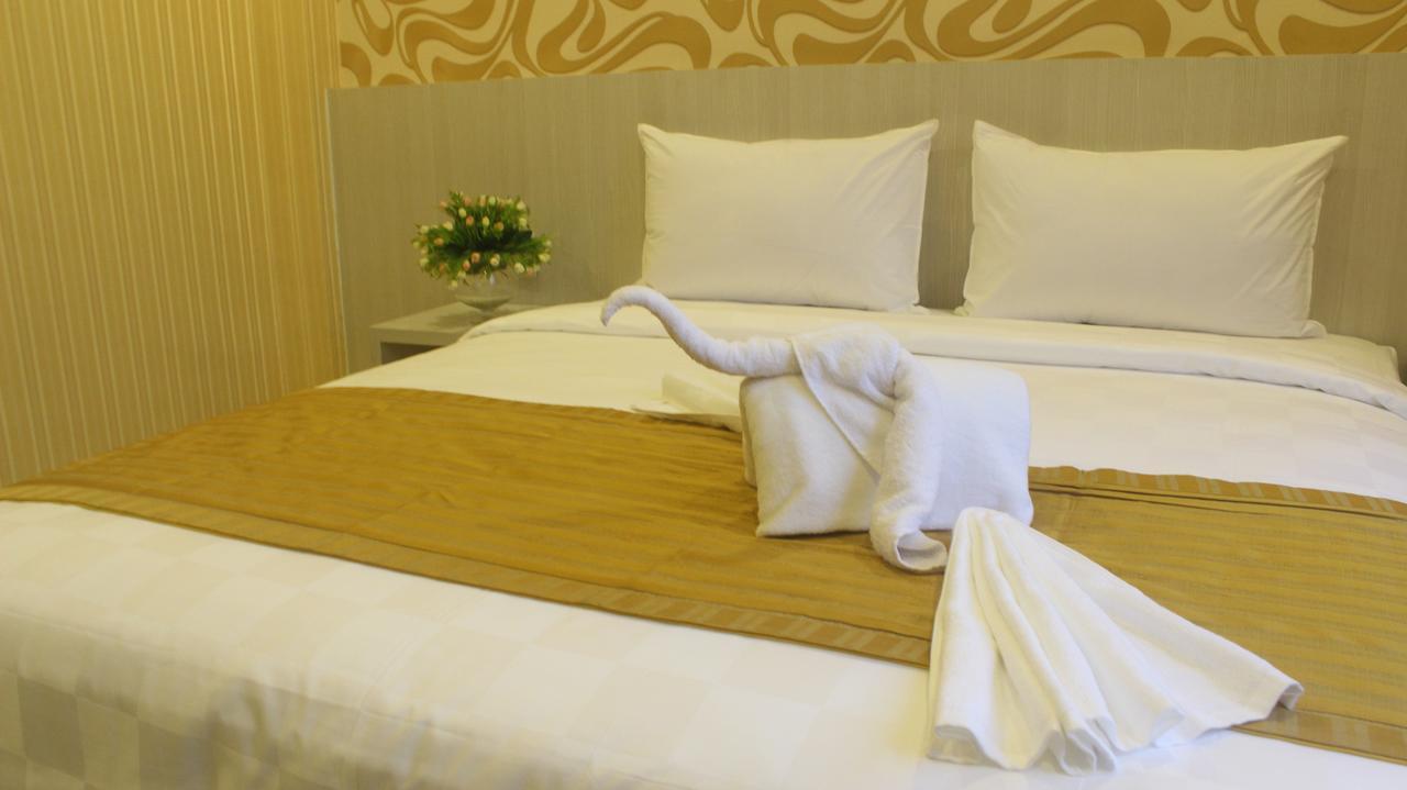 Lj Hotel 메단 외부 사진