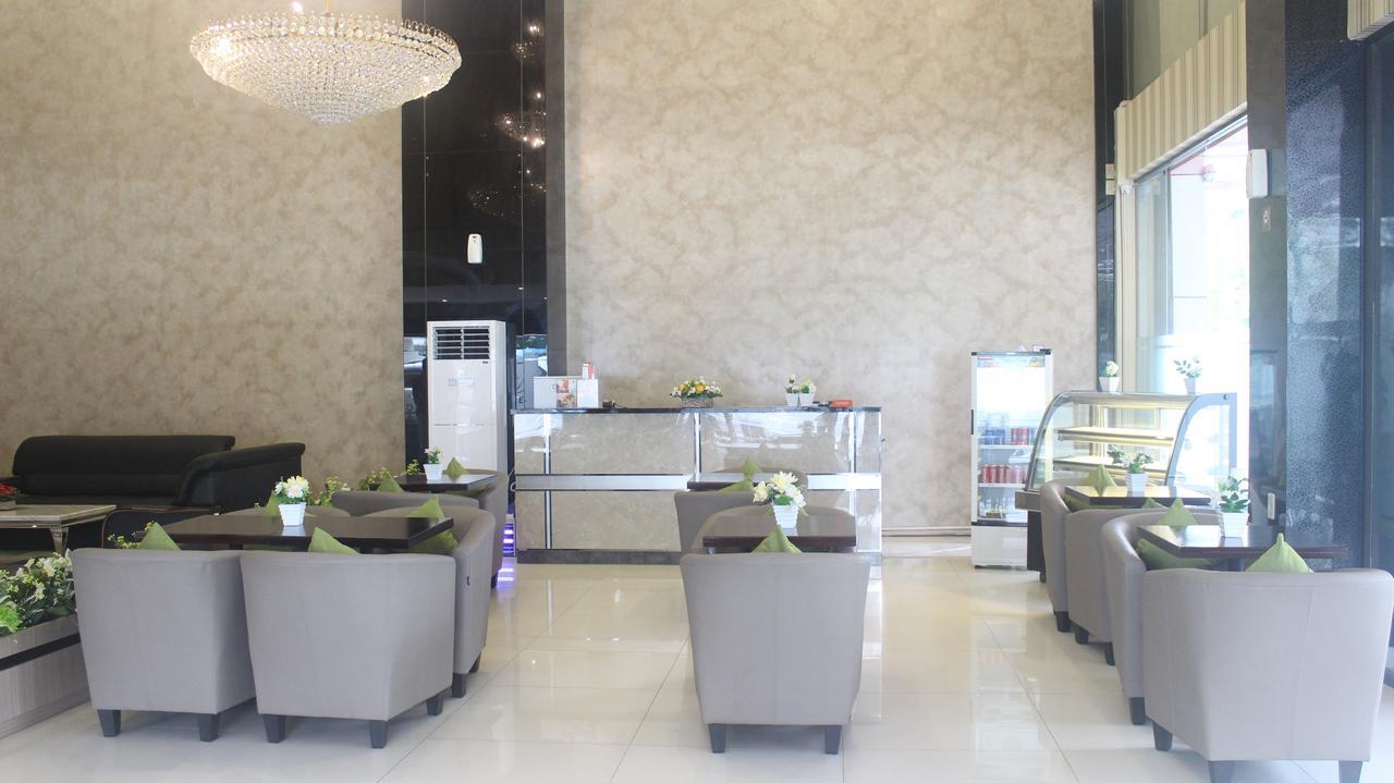 Lj Hotel 메단 외부 사진